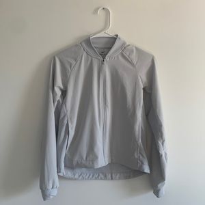 ✨🎧🔥Nike women’s Dri-Fit running jacket